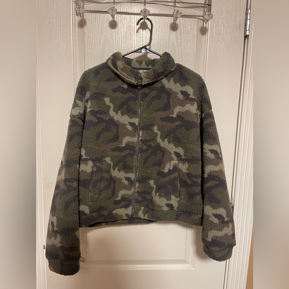 Cropped Sherpa American Eagle